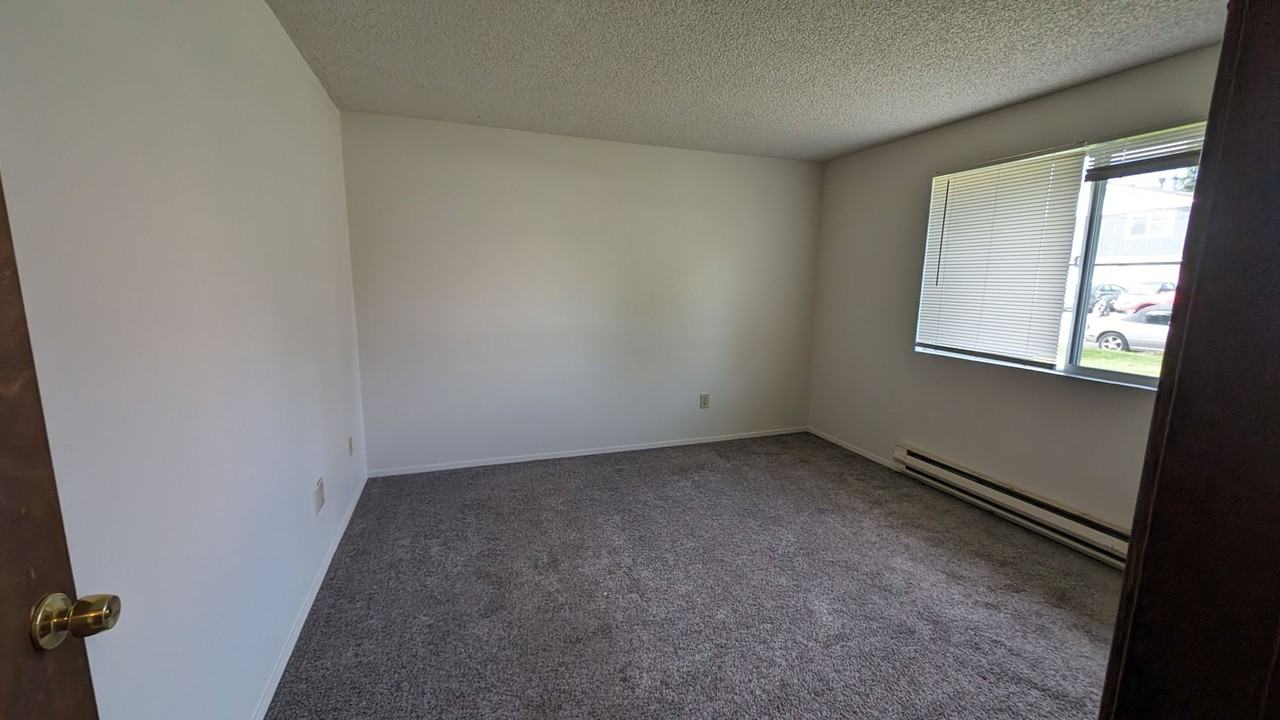 8609 8th Ave W #1 - Photo 7 of 11