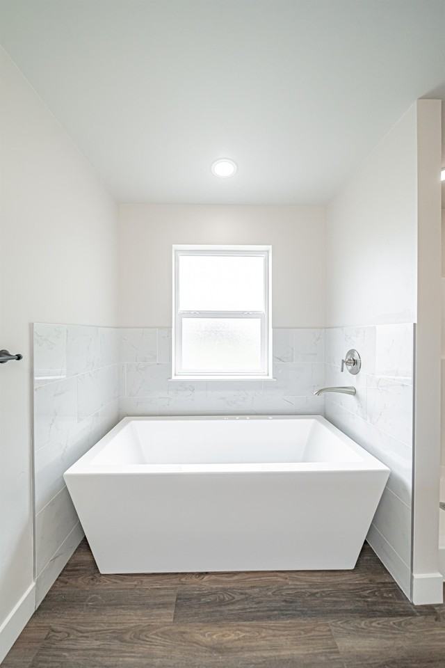 Huntshire Avenue 3 End - 2971 #2971 - Photo 5 of 12