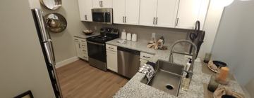 featured image of Esplanade Pkwy & Rollingwood Dr