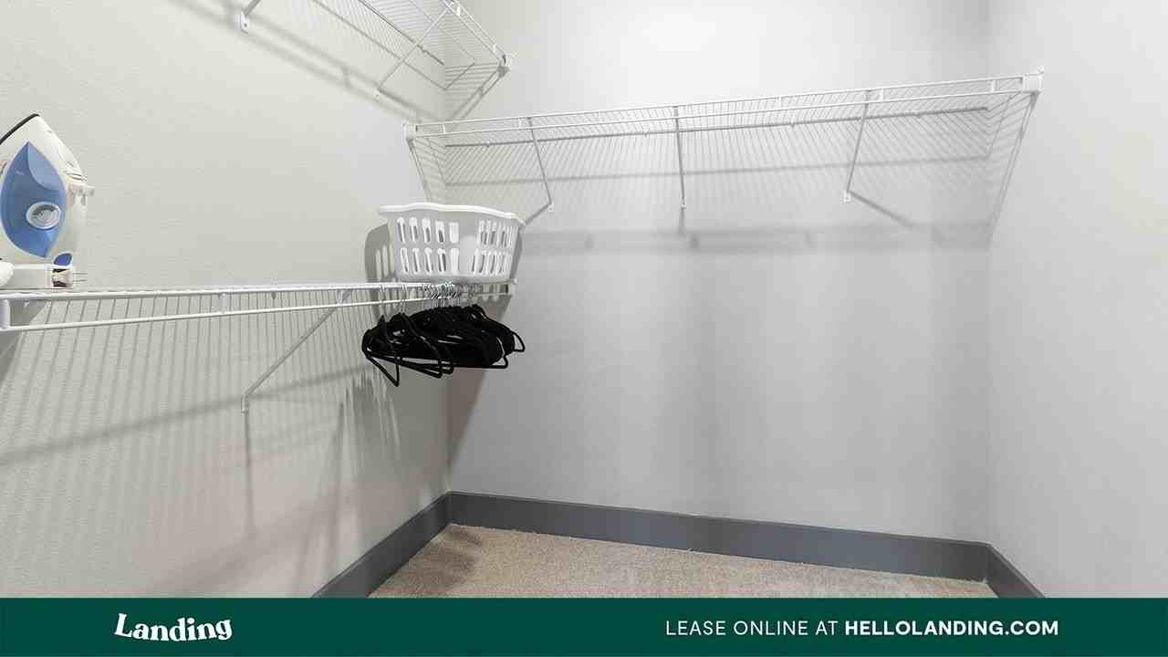 14041 Hyatt Rd - Photo 2 of 50