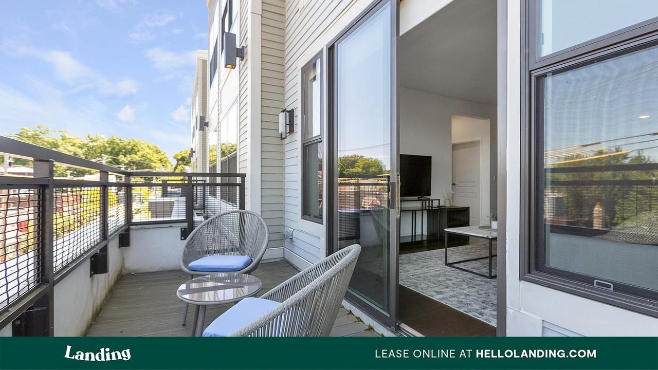 12312 Mayfield Rd. - Photo 5 of 50