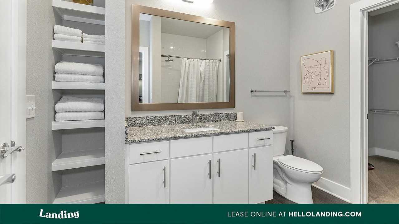 1810 Bertha St - Photo 5 of 50