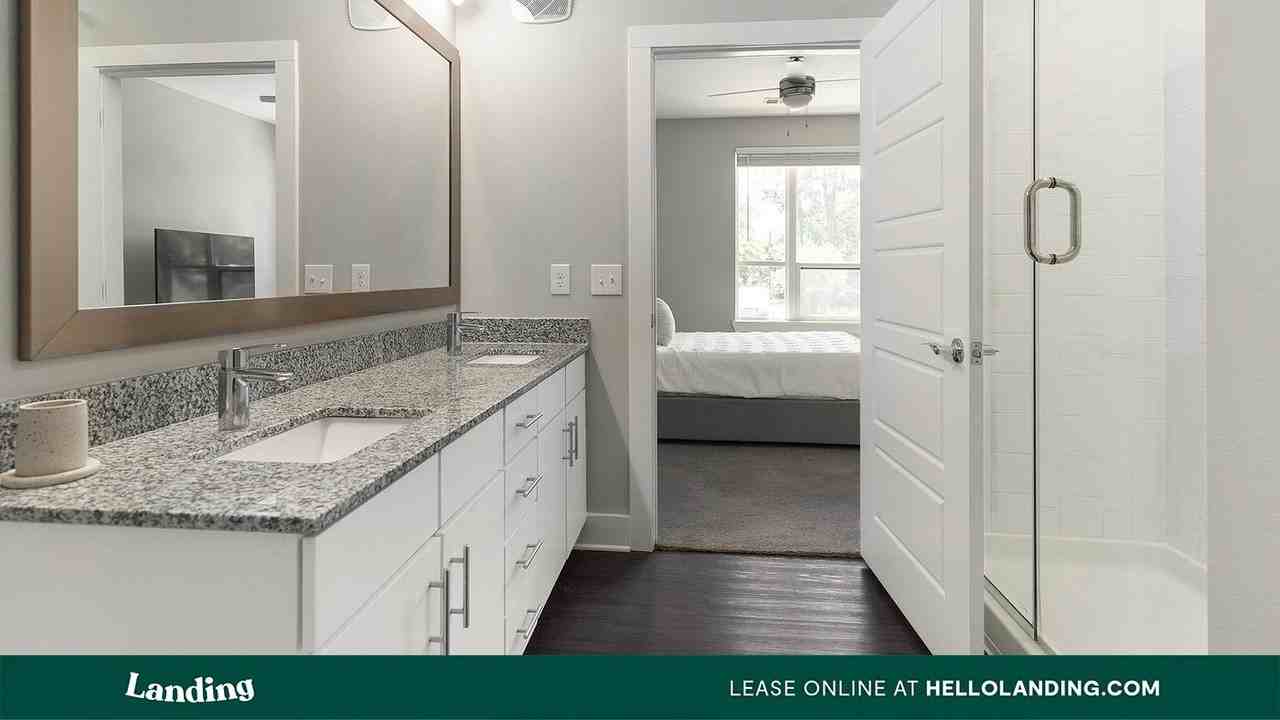 1810 Bertha St - Photo 7 of 50