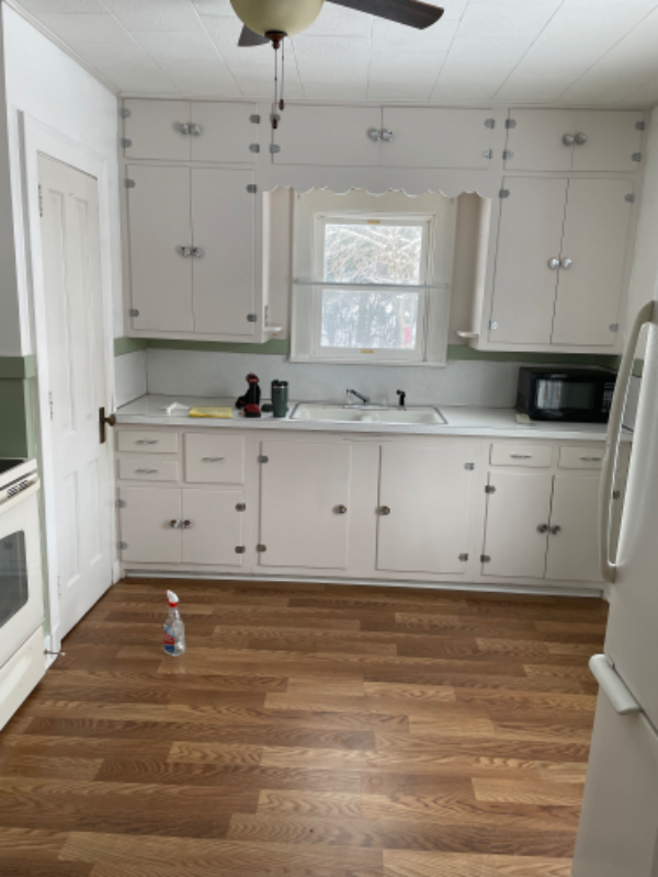 W583 Ash St - Photo 2 of 13