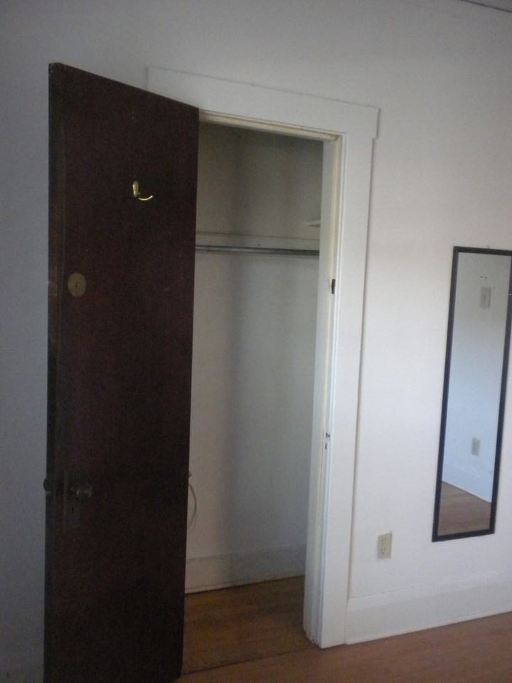 The Riviera Apartments - Photo 6 of 25