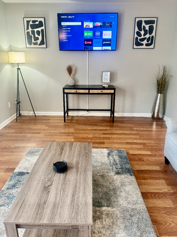 2922 Saint Marks Rd - Photo 3 of 17