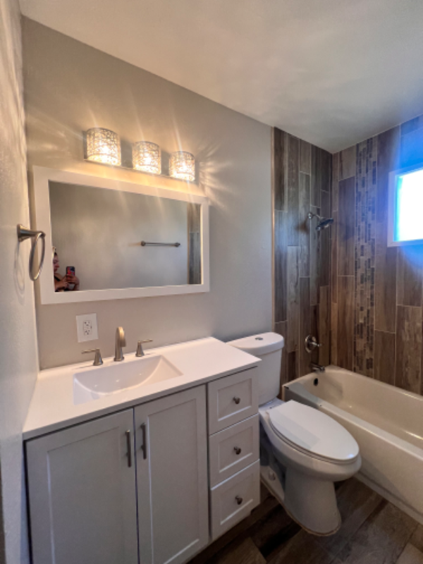 1939 E Concorda Dr - Photo 2 of 3