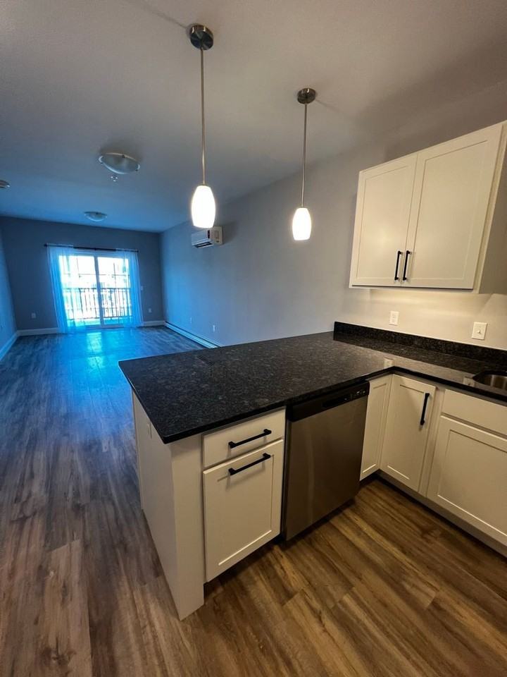 SCVC - 60 Severance Green - Photo 5 of 50