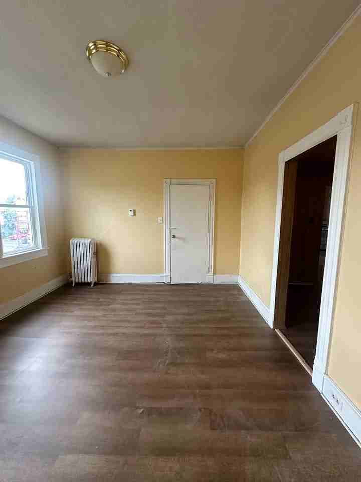 505 Birch - Photo 3 of 16