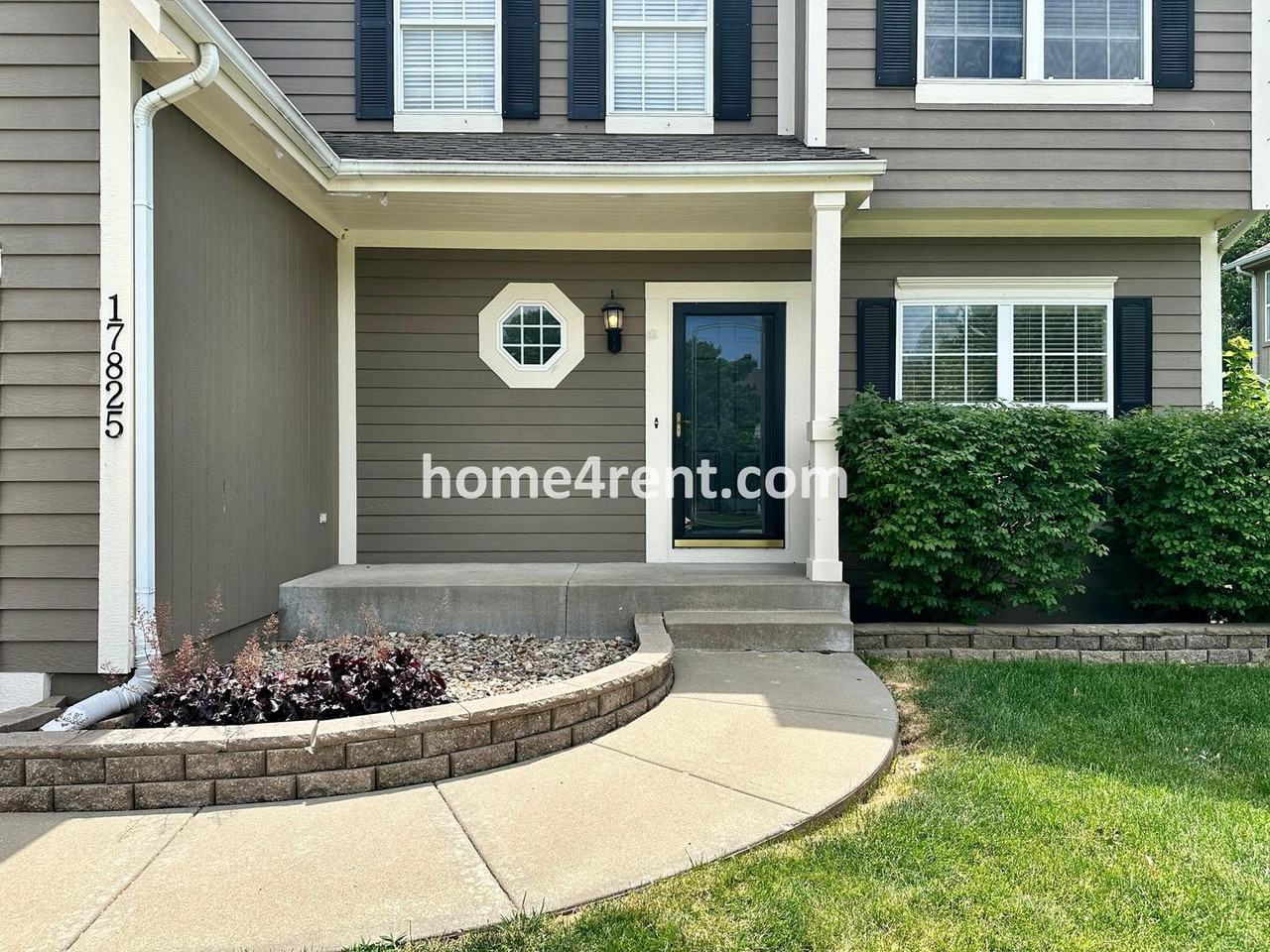 17825 W 160th St - Photo 3 of 50