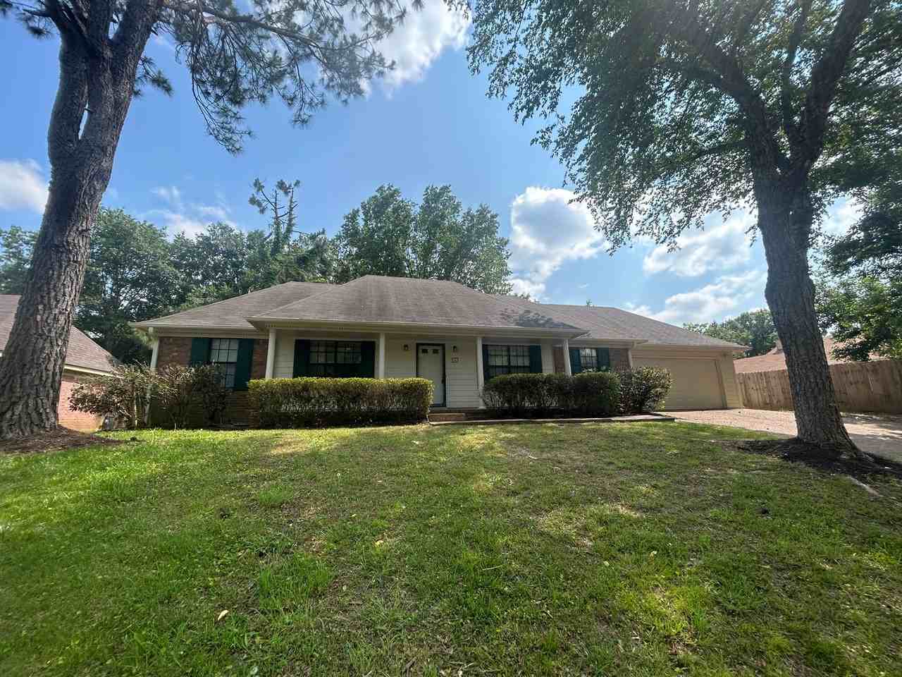 940 Grouse Meadows Dr - Photo 3 of 15