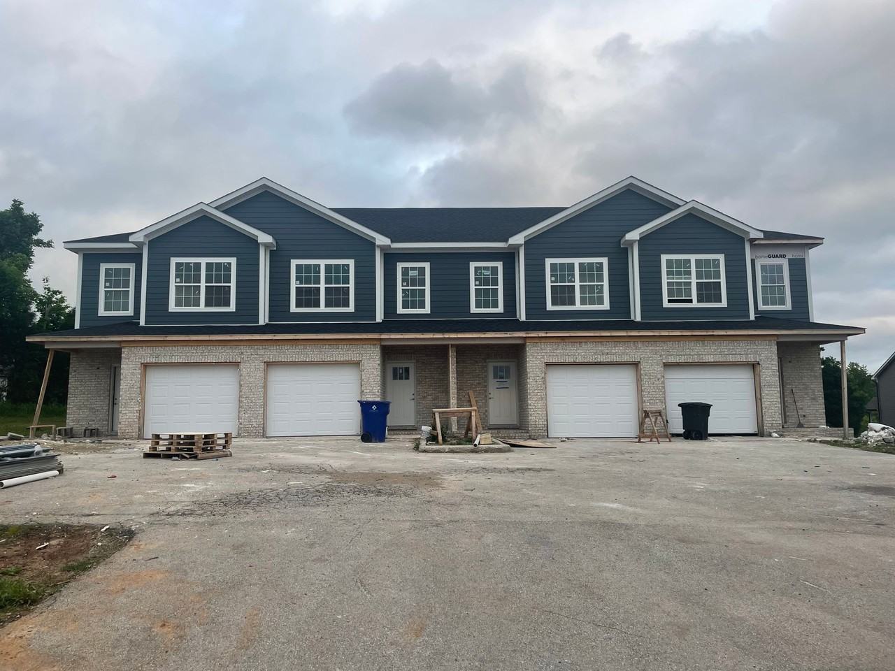 216 Moss View - Photo 4 of 4