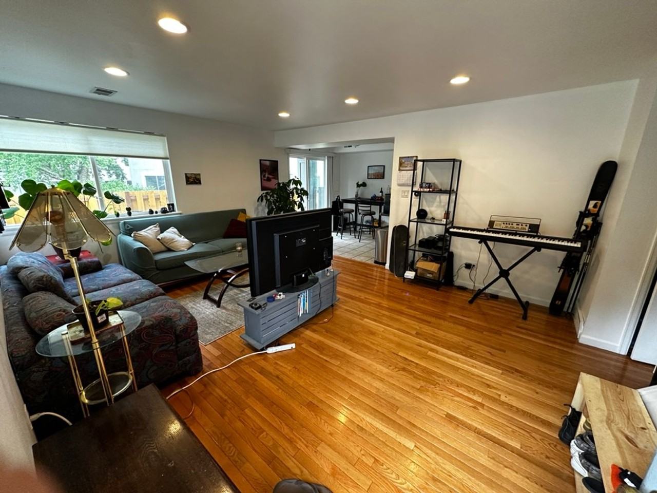 1140 Monroe Dr #C - Photo 2 of 13