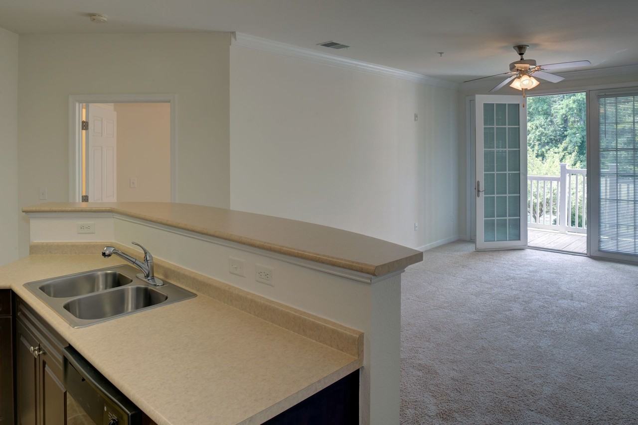 Red Mill Landing Apartment Homes - Photo 4 of 41