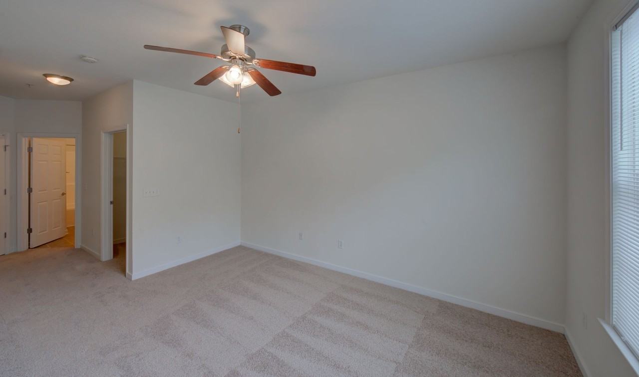 Red Mill Landing Apartment Homes - Photo 6 of 41