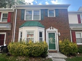 featured image of 104 Kingsbridge Ln