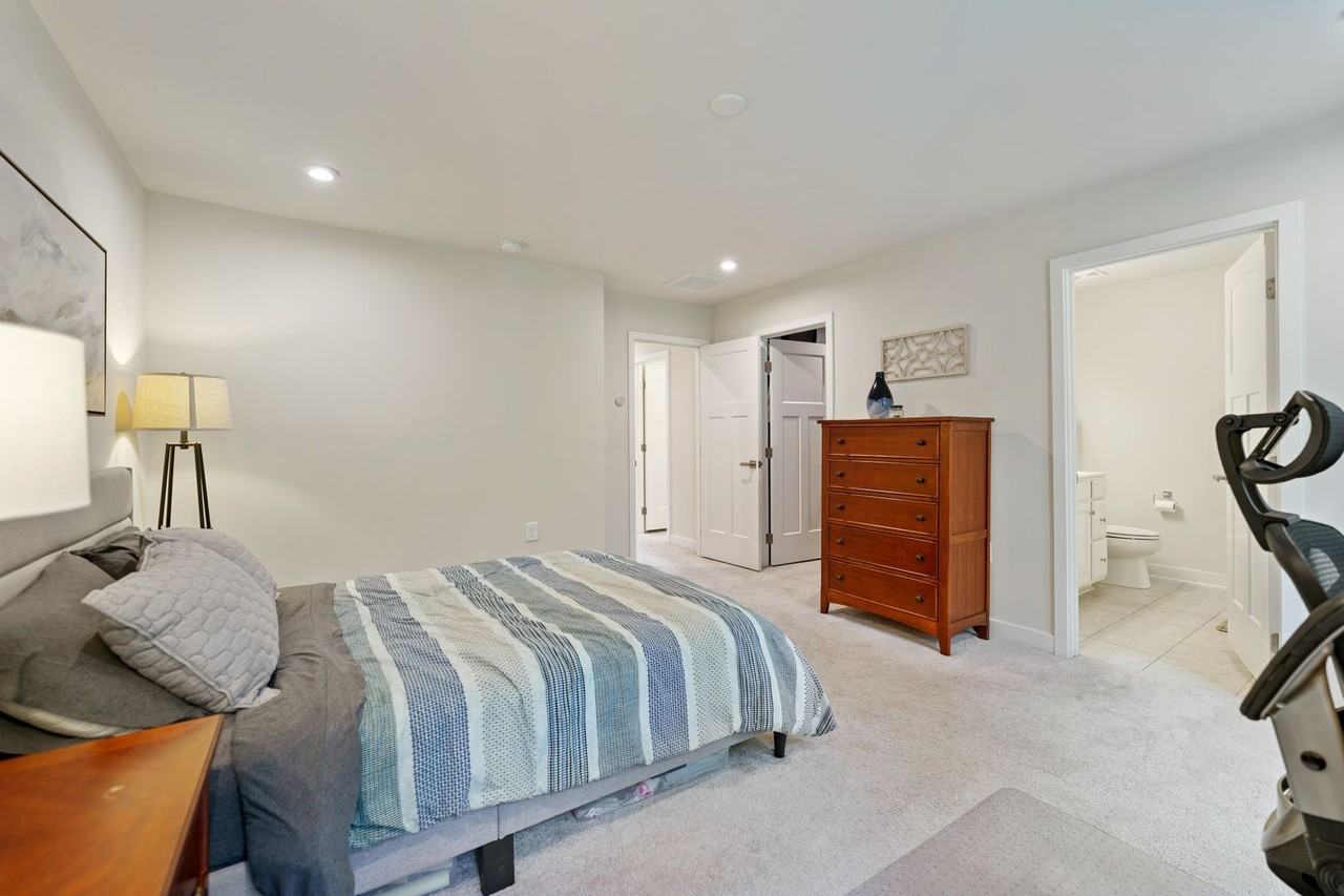 4763 Randall Rd - Photo 7 of 18
