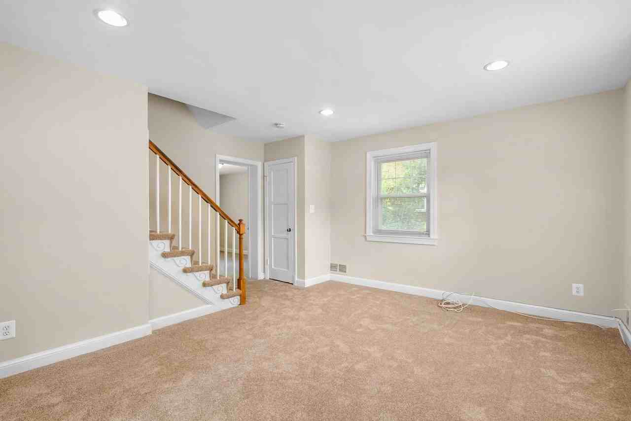 1813 Brisbane St - Photo 3 of 32