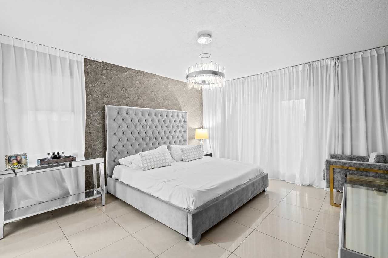 14910 Tetherclift St #NA - Photo 3 of 20