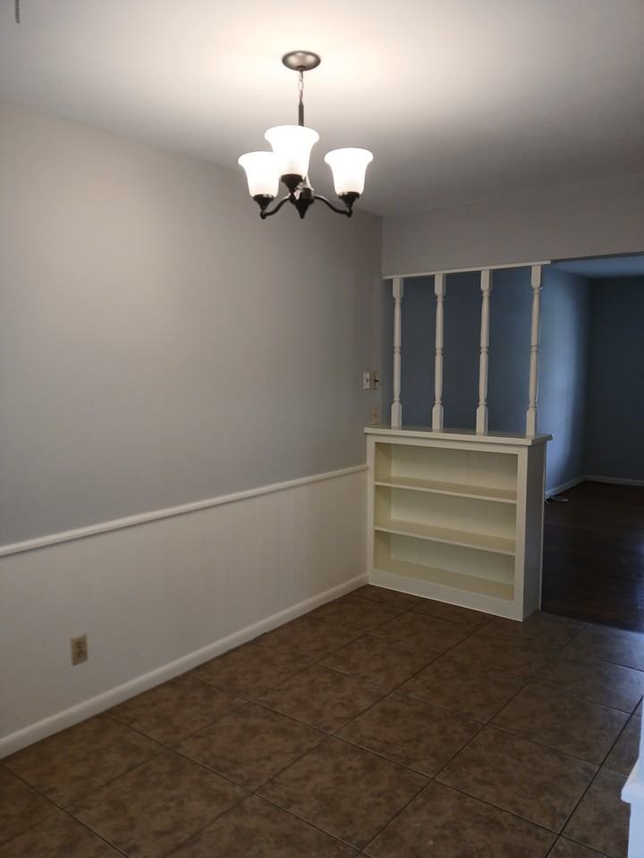 401 La Salle Dr #401 - Photo 6 of 16
