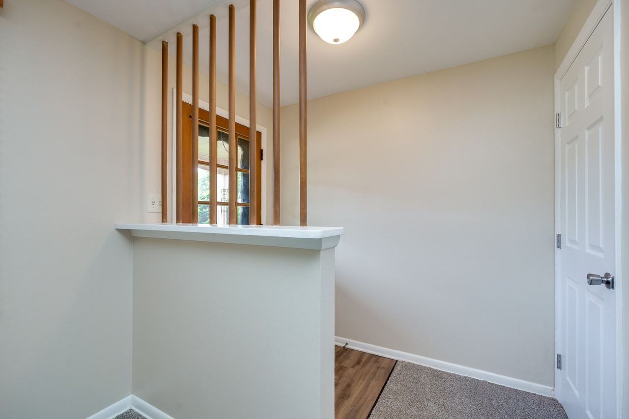 1210 Rona Parkway Dr #NA - Photo 6 of 35
