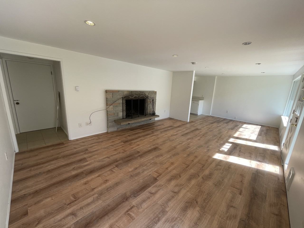 23850 Se 111th St - Photo 4 of 13