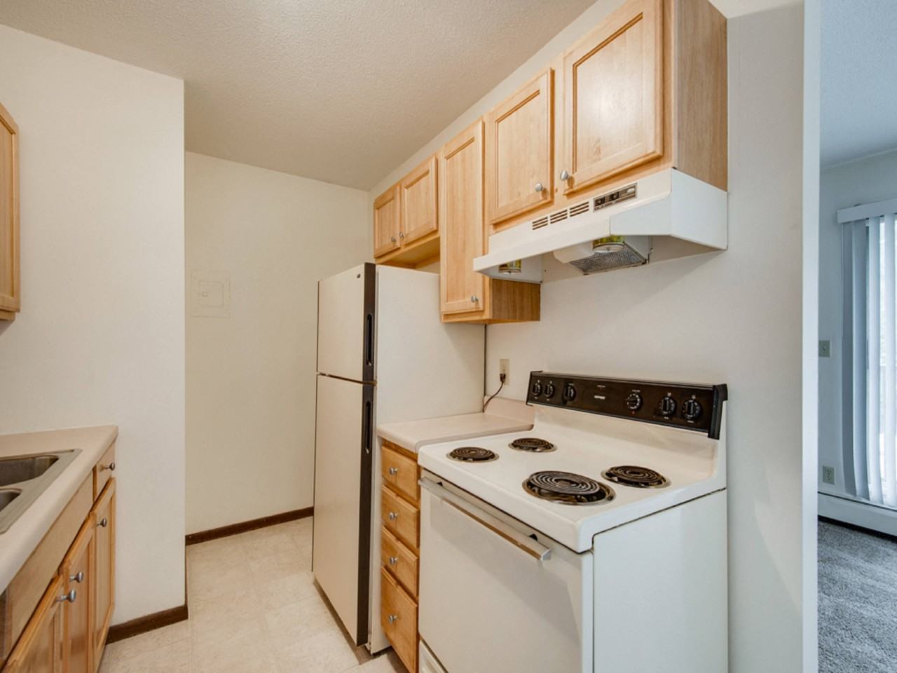 Pinehurst Apartments - Photo 2 of 28