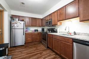 featured image of 1018 12th Street Southwest