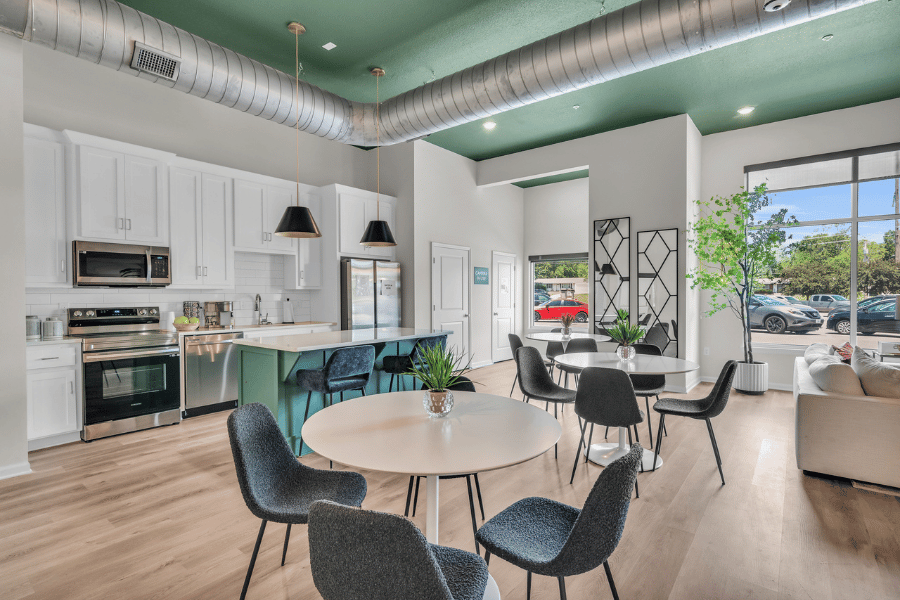 Lofts at Old Towne - Photo 5 of 50