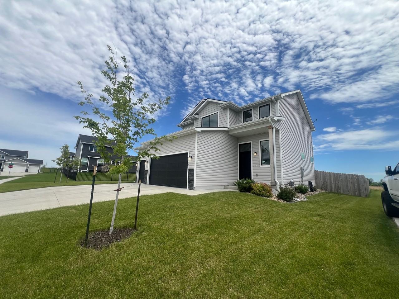 502 N 19th St #1 - Photo 3 of 15