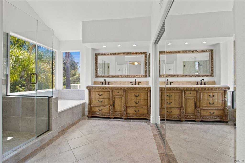 23 Cala Moreya St - Photo 3 of 8