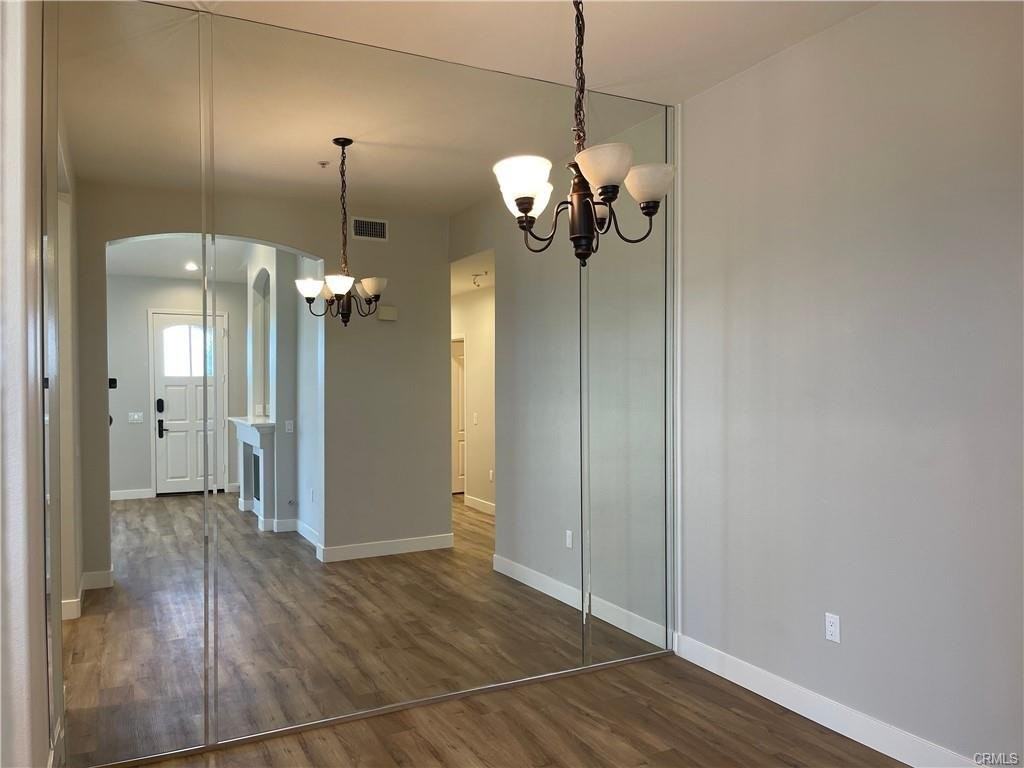 15 Savona Ct - Photo 3 of 8