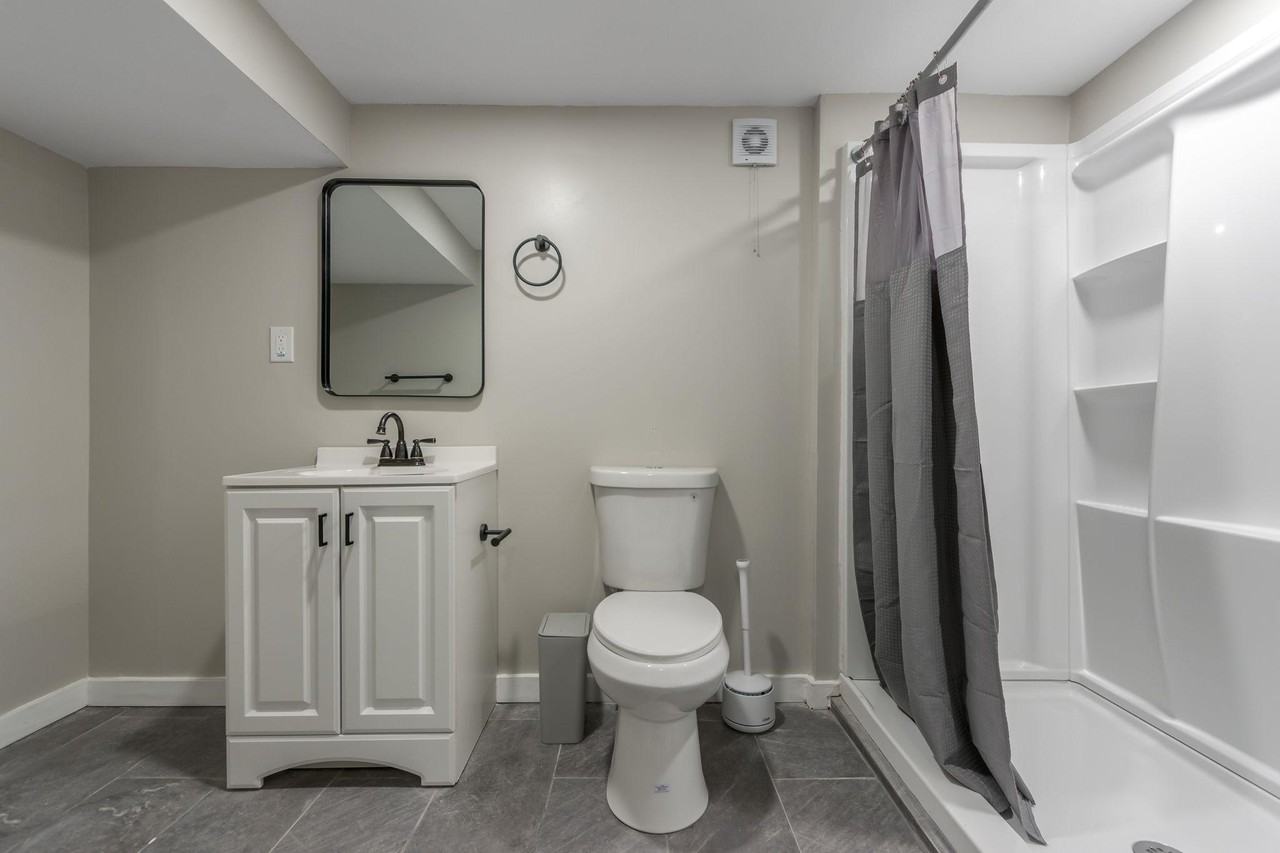 S Forest Ave - Photo 4 of 9