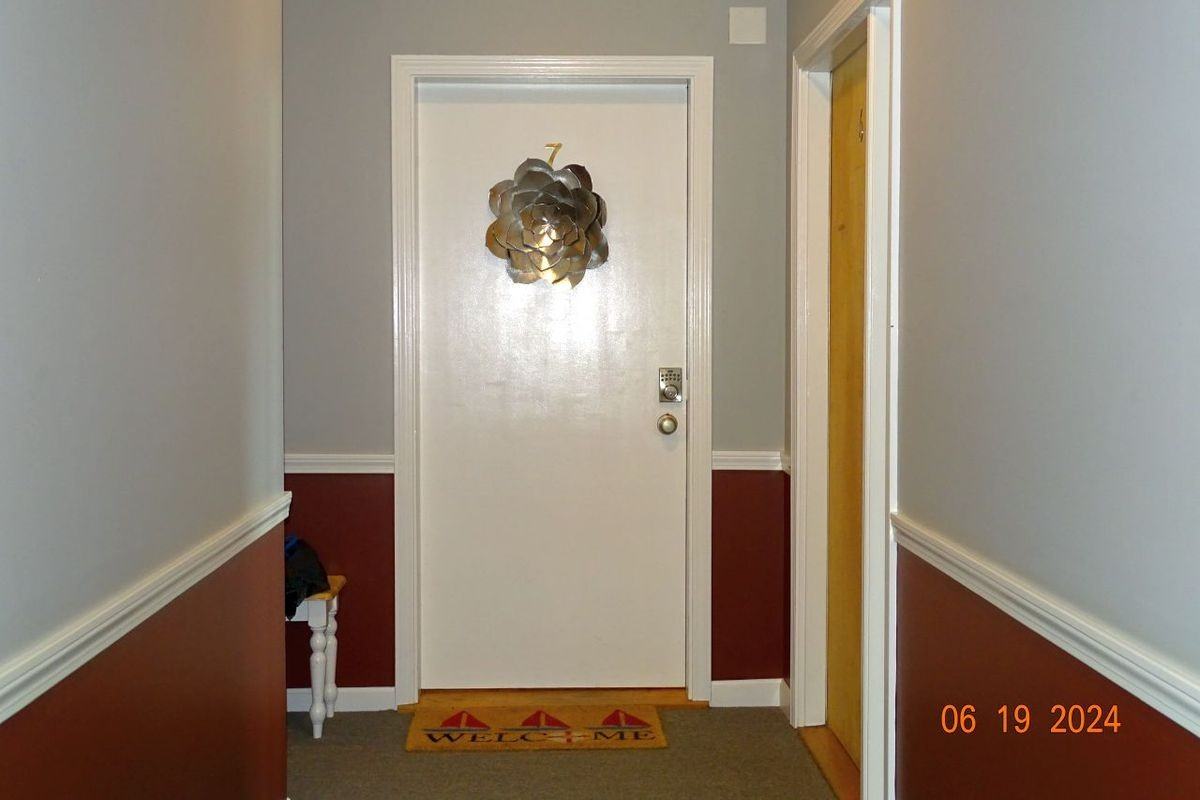 952 Post Rd - Photo 3 of 23