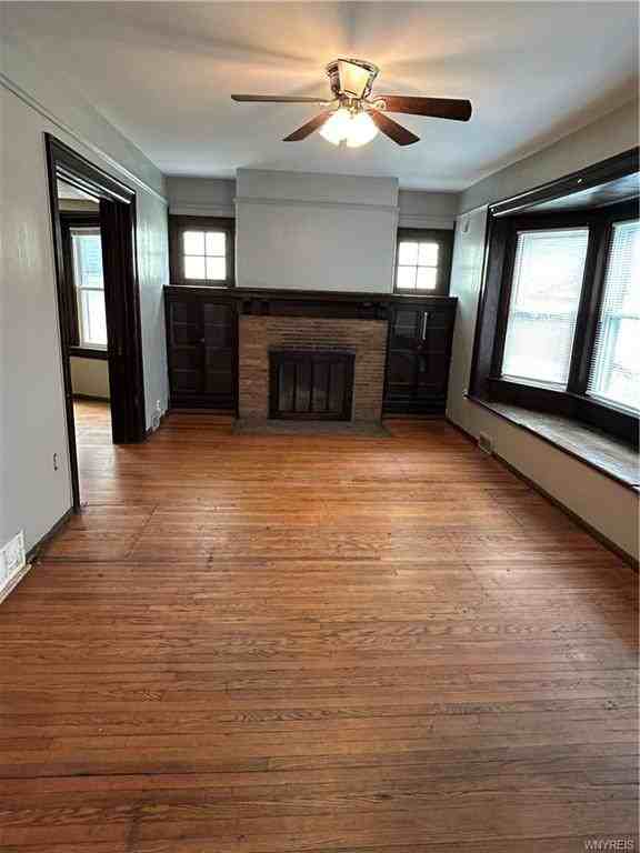 114 S Plymouth Ave - Photo 3 of 17