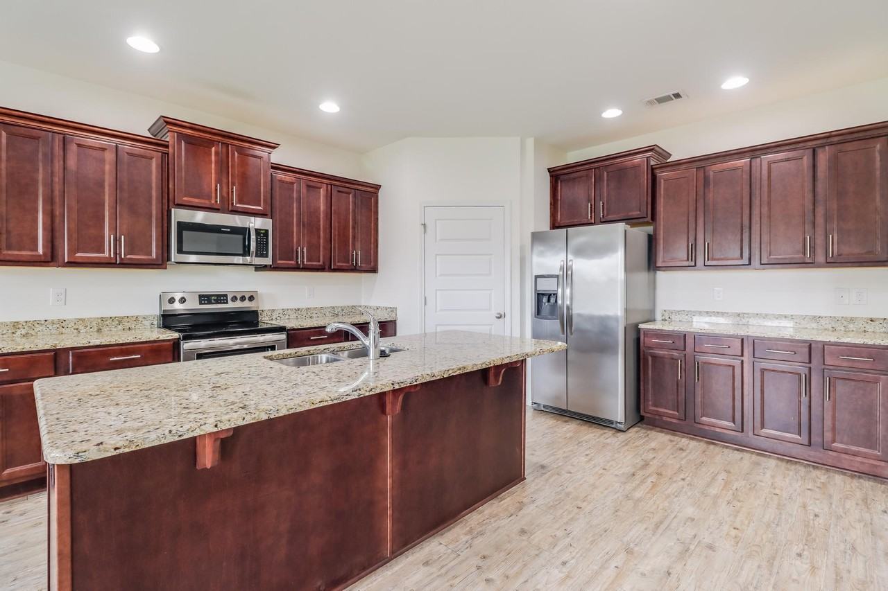 10837 Chapelwood Dr #1 - Photo 7 of 19