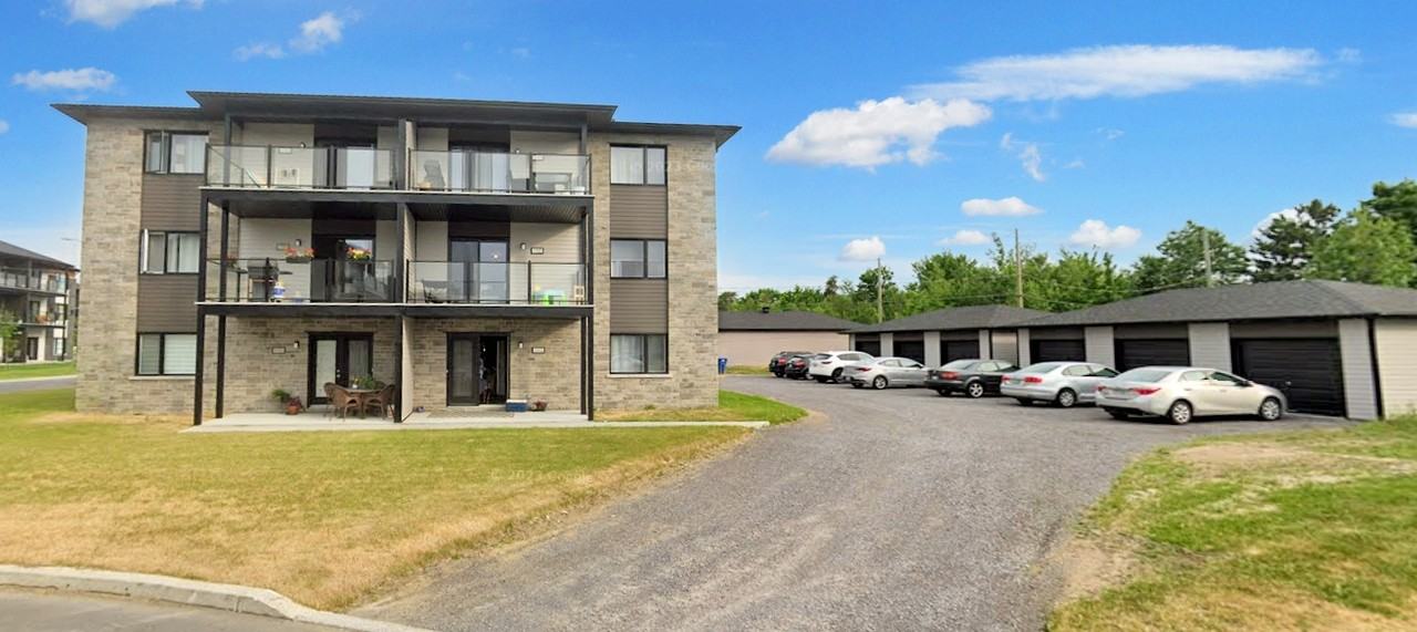 1715 P. DIZY - Photo 2 of 2