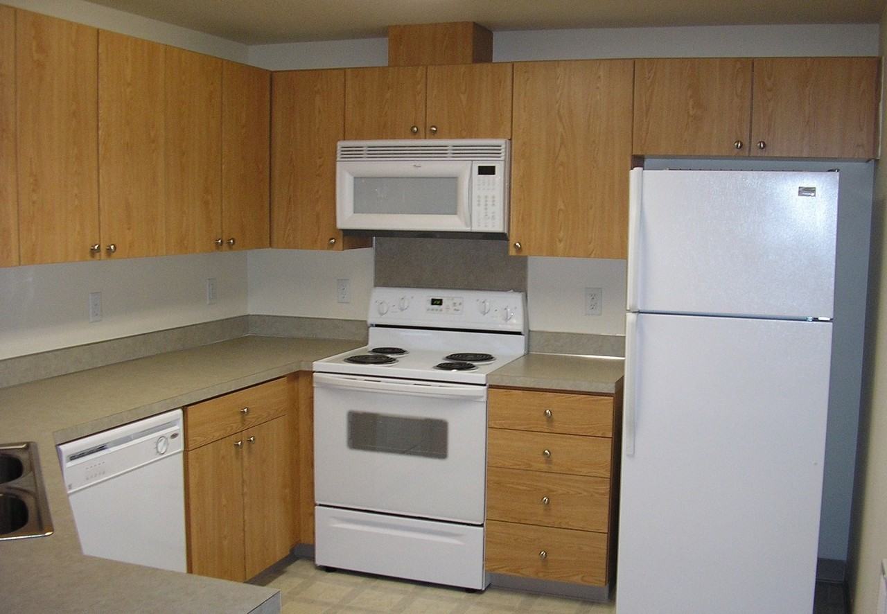 Clark Avenue Apartments - Photo 2 of 10
