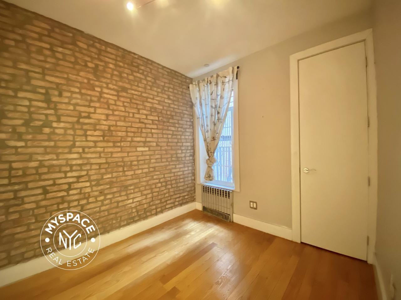 171 Rogers Ave #4C - Photo 3 of 8