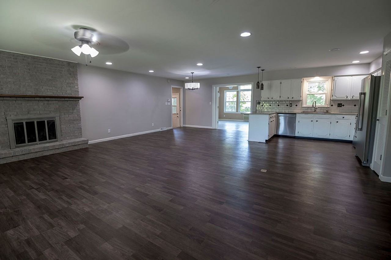 3021 W Route K - Photo 3 of 50