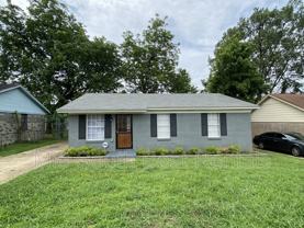595 Moccasin Dr - Photo 1 of 1