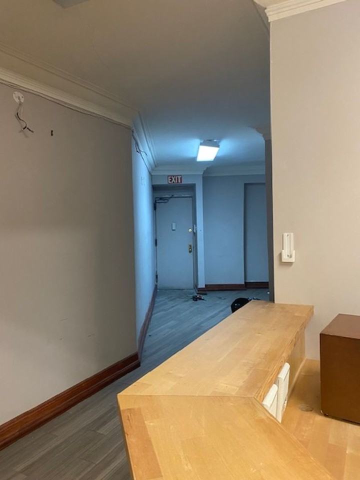 Baronsgate Towers LLC - Photo 5 of 13