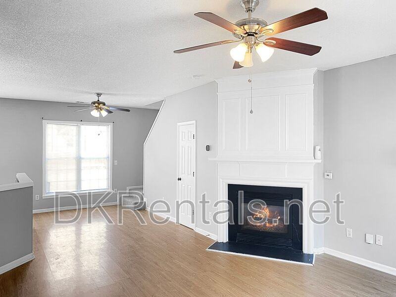 1144 Dunedin Trl - Photo 3 of 21