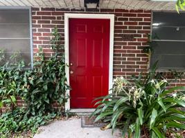 featured image of 803 Floyd St Ne