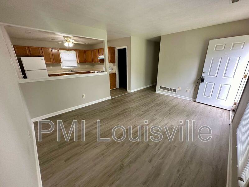 1440 Seelbach Ave - Photo 3 of 11