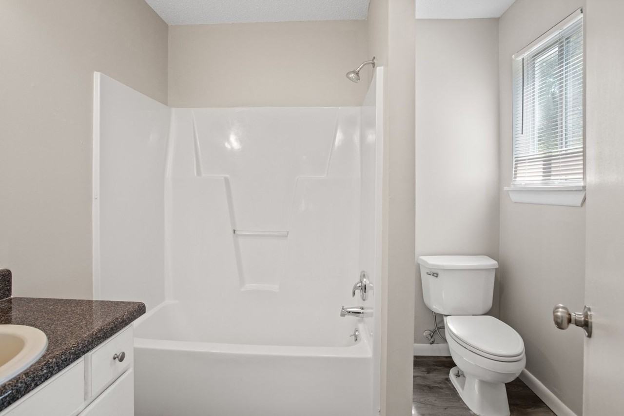 Park Place Apartments - Photo 7 of 14