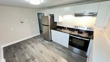 featured image of 8 Perry St