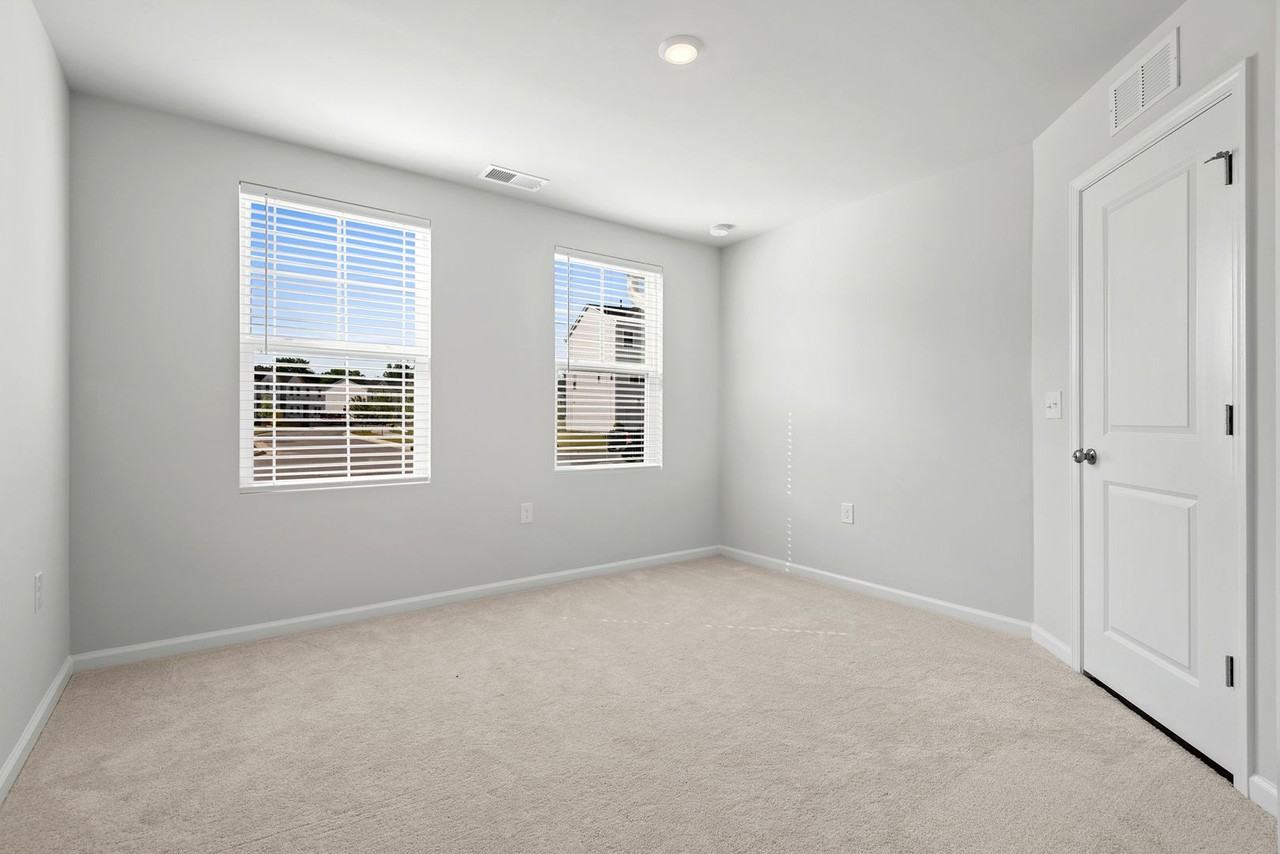 2638 Chert Ln - Photo 3 of 28