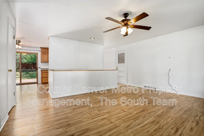 4120 S Inca St - Photo 4 of 24