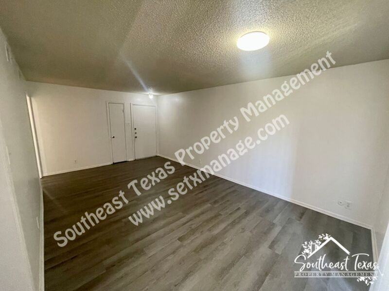 4110 Arthur Ln #04 - Photo 3 of 9